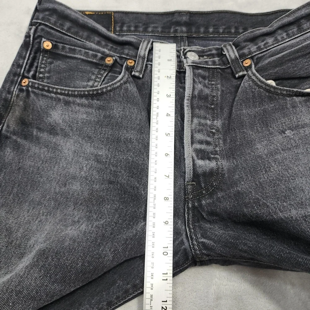 Levi's 501 Jeans Mens 32x30* Black Charcoal Wash Button Fly Straight Leg Denim
